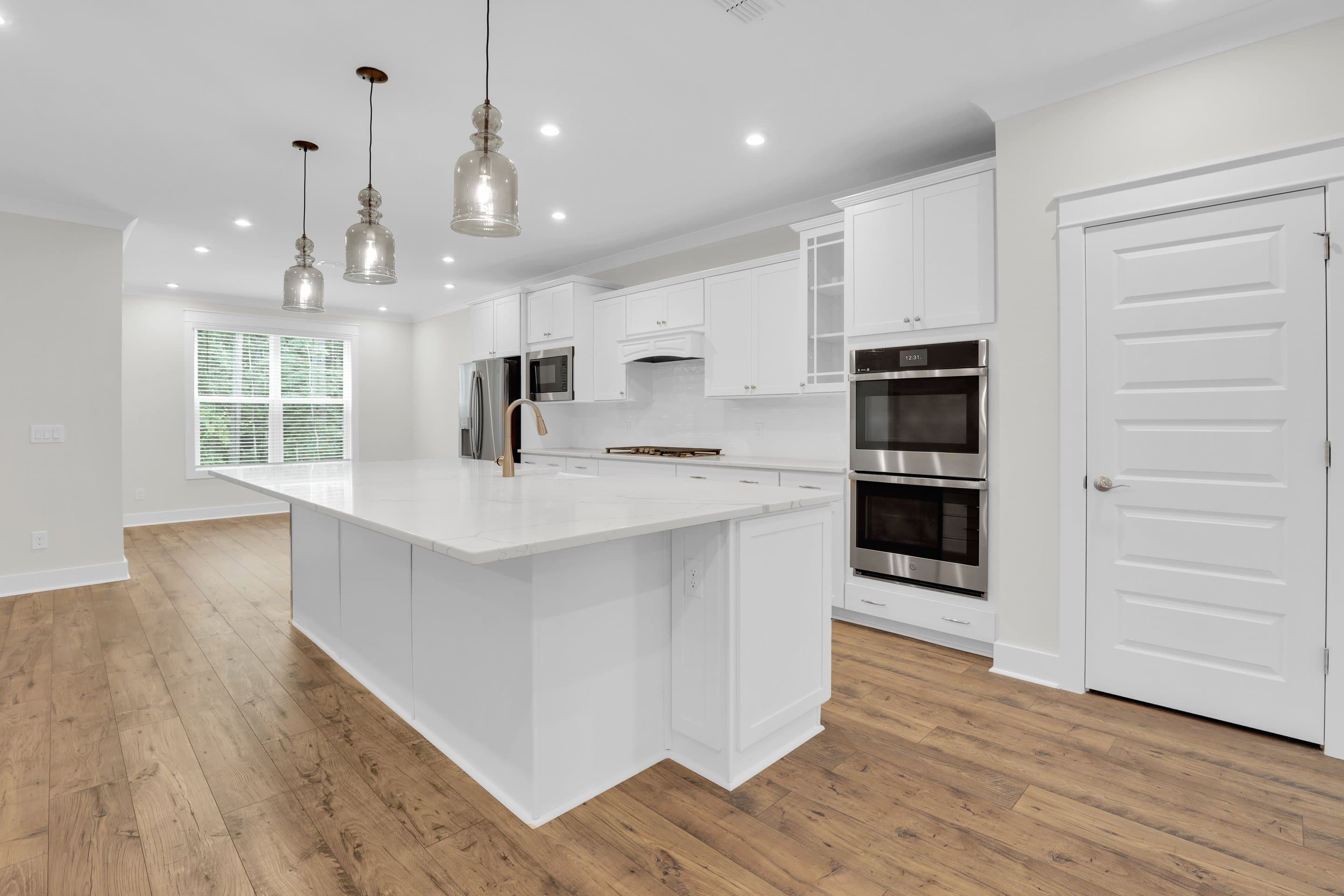 Kitchen with vast island