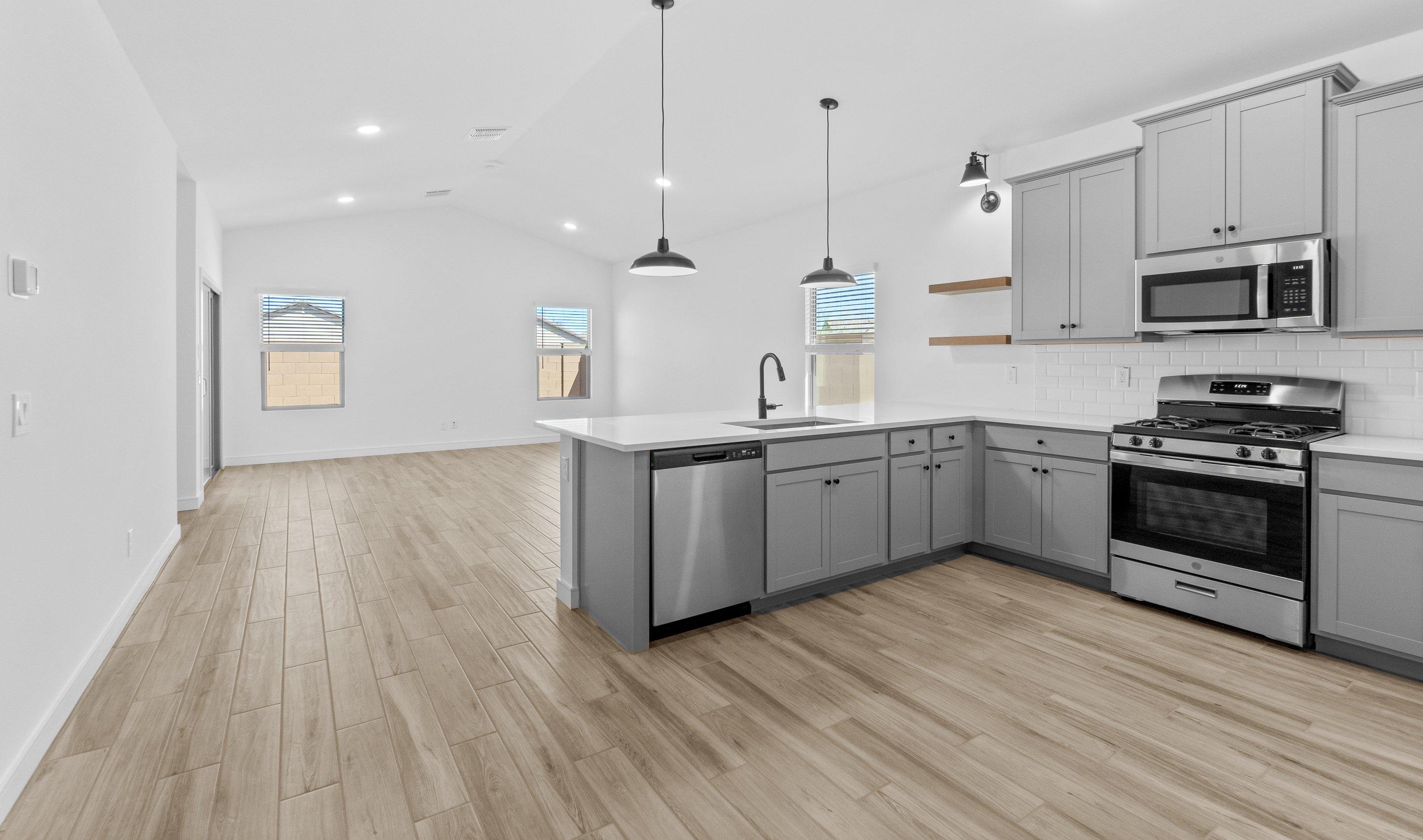 Kitchen with peninsula island