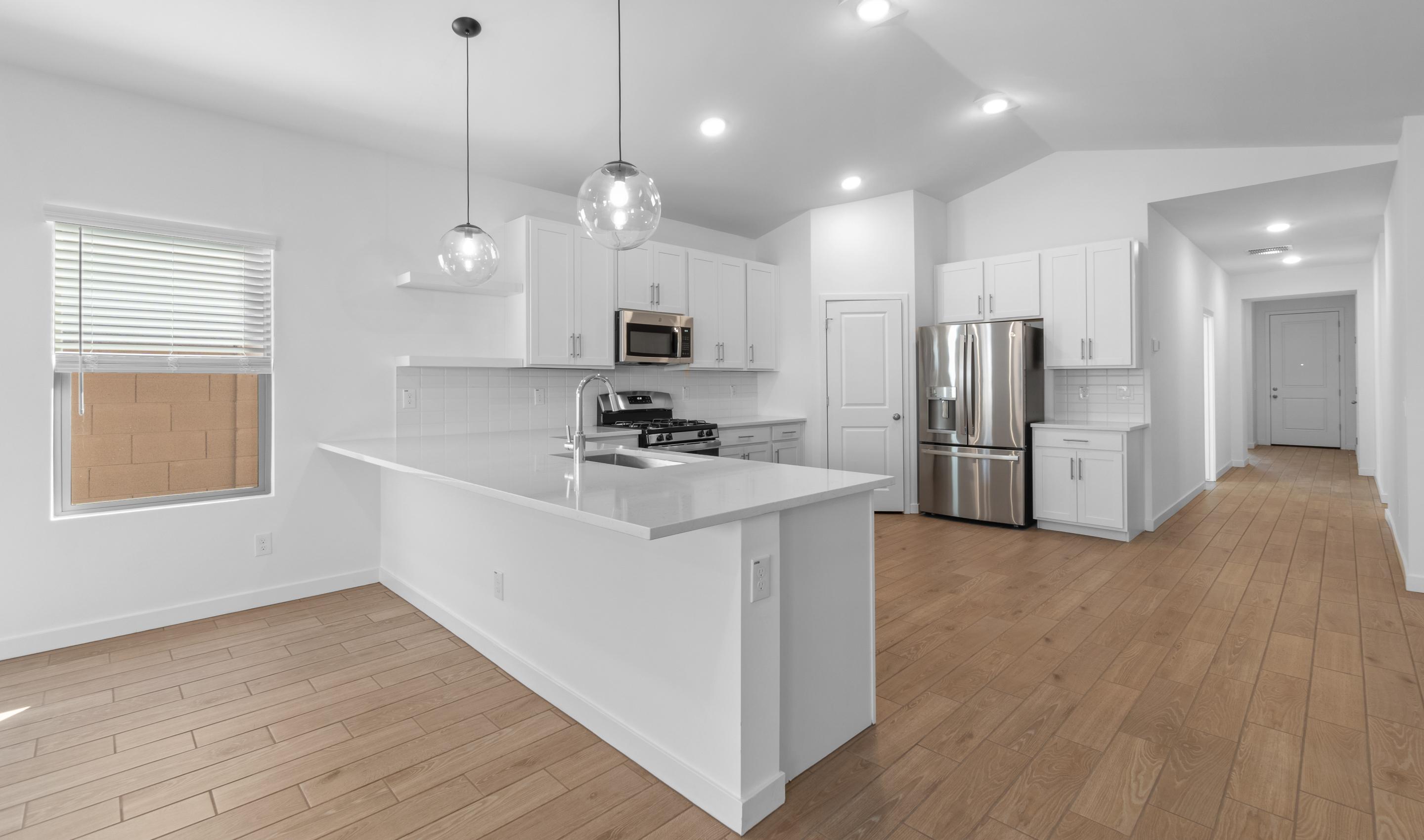 Kitchen with peninsula island