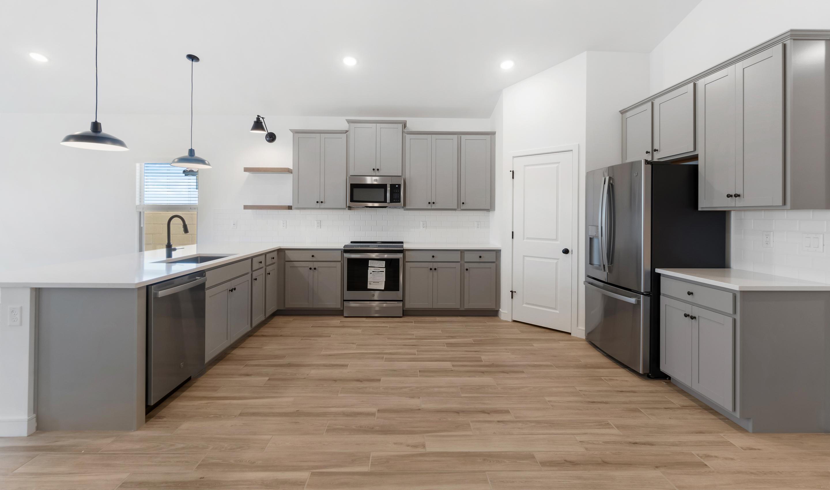 Kitchen with quartz countertops