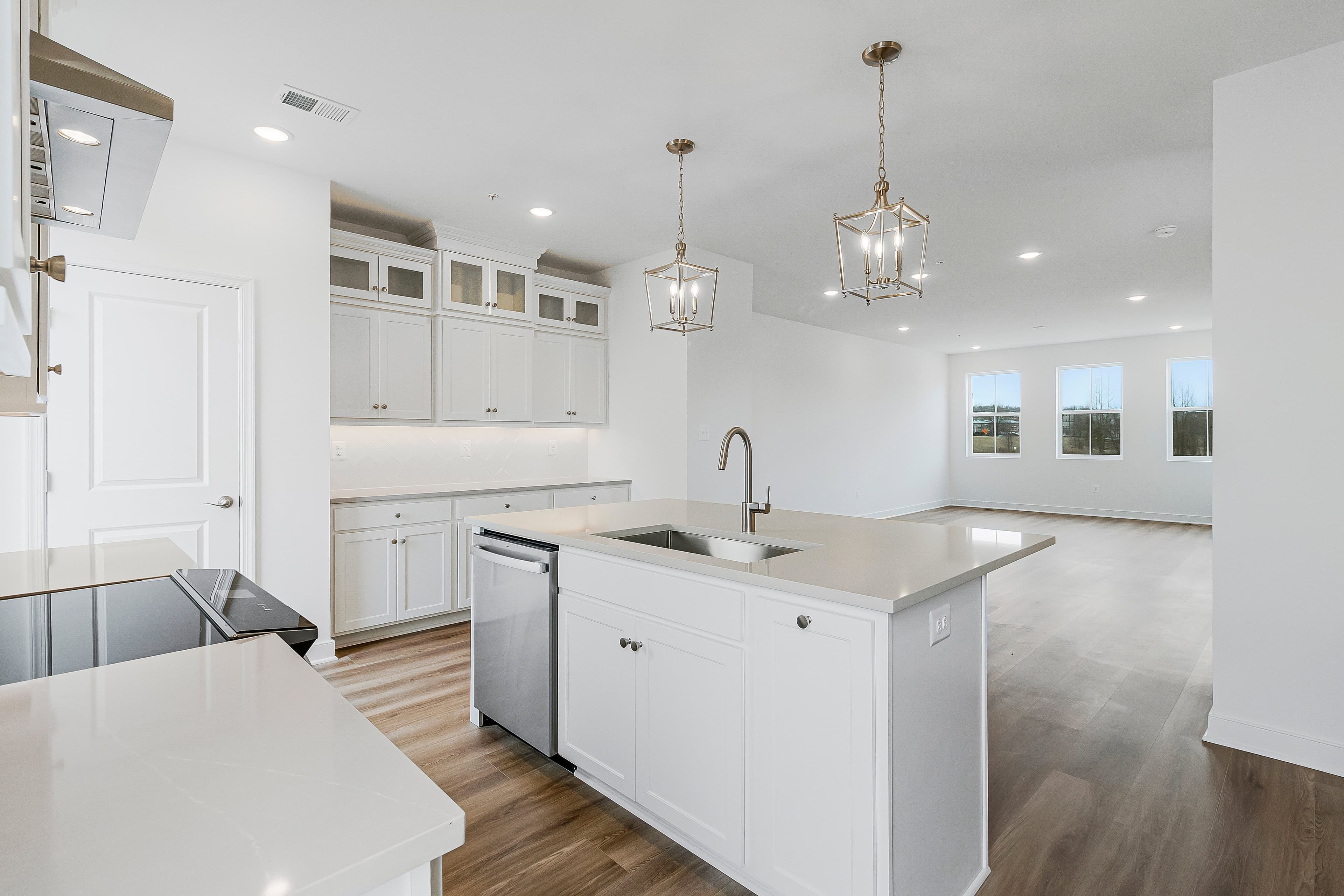 Kitchen with upper glass cabinets