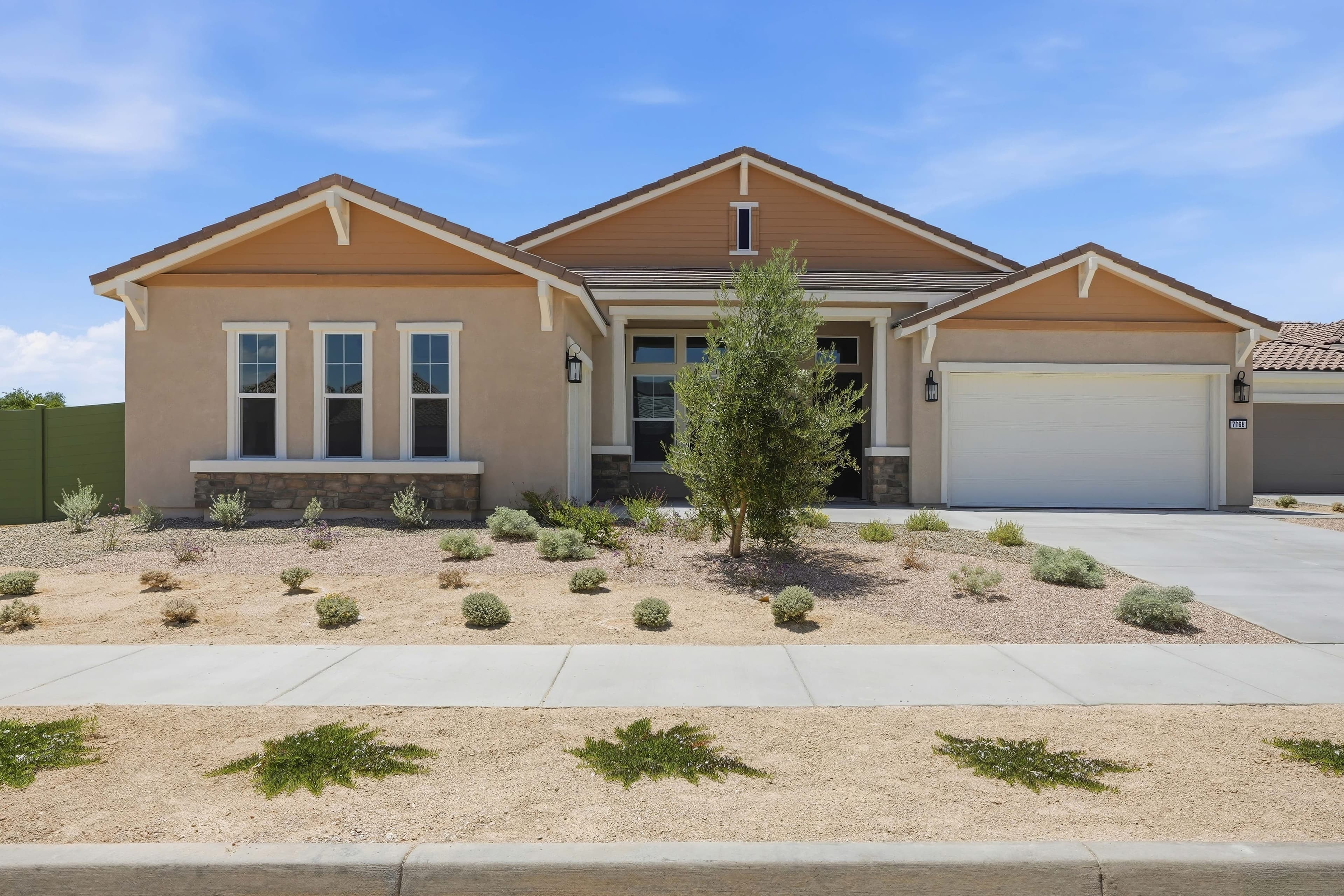 Austin YZ Bungalow