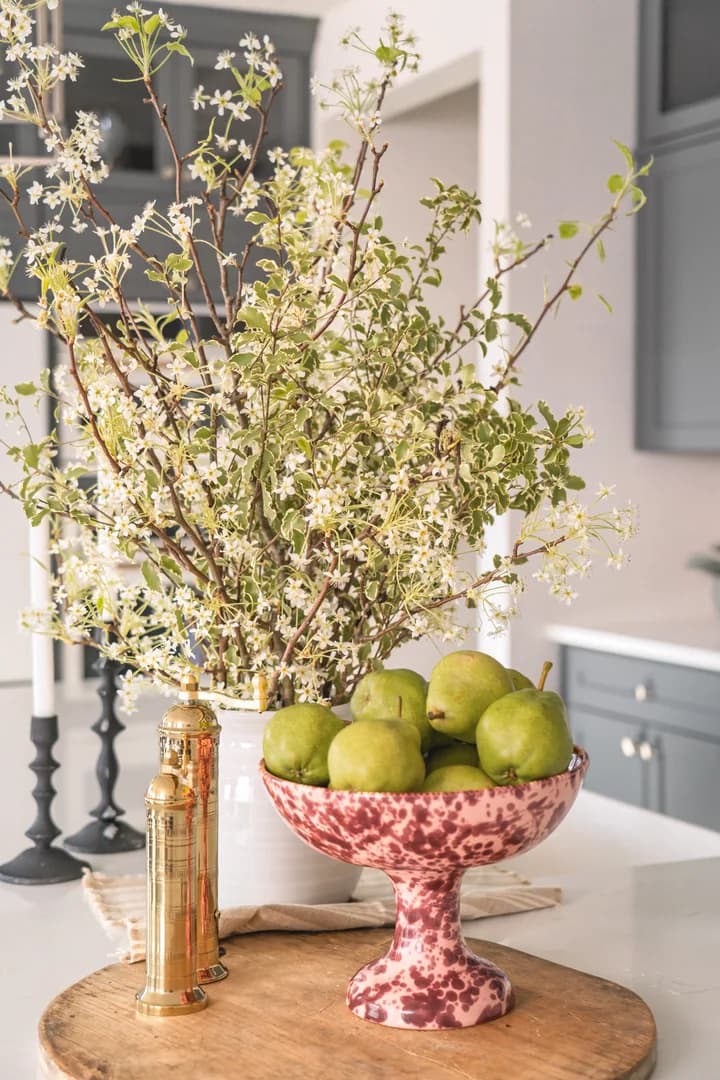 Hills at Warren Kitchen Island Styling