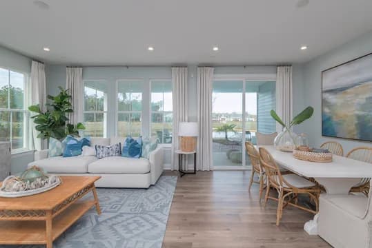 109154 Four Seasons at Carolina Oaks Donegal Great Room