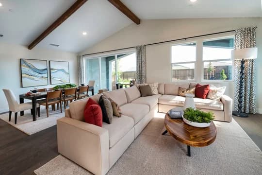 111901 Four Seasons at Homestead Kuala Great Room