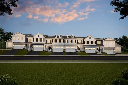 113225 Enclave at Hillandale Building 4