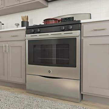 121464 Five Points Mineola Kitchen Loft Palette 3 Aspire Black and White - Loft