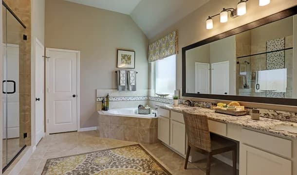 Katy Pointe Blakemore II Owner's Bath