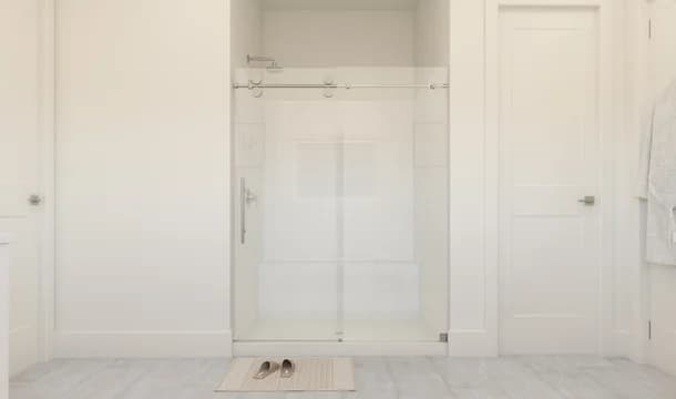 Kreymer at the Park Glasgow Primary Bath Loft Palette 2 Level 2 Neutral Loft