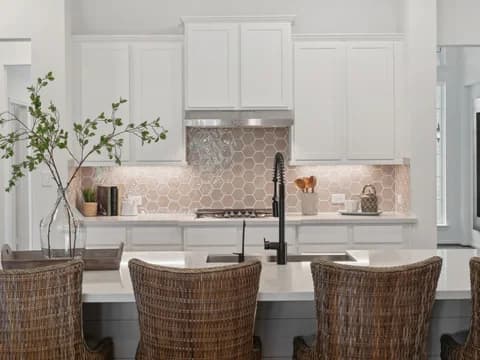 Tejas Landing Margaret Kitchen