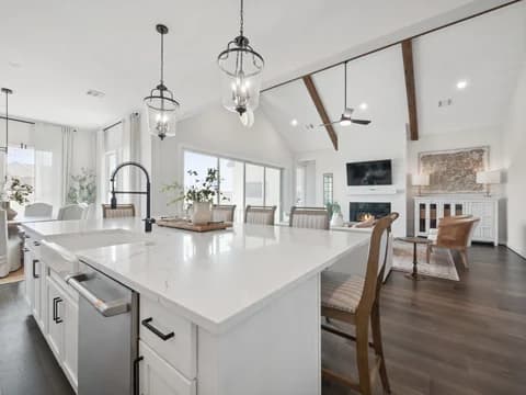 Westland Ranch Glasgow kitchen Farmhouse Palette 1 Level