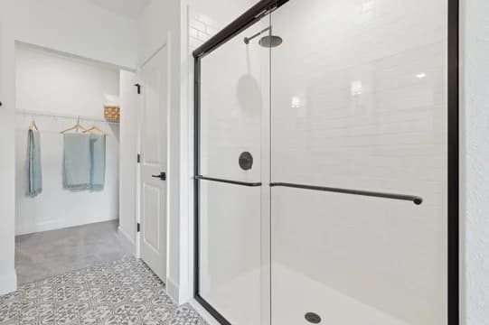 Aspire at Treasure Coast Azalea II Primary Bath Farmhouse Palette 4 Aspire Traditional Farmhouse