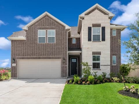 Westwood 901 Kingwood Drive Exterior