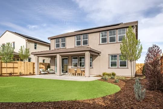 Luna Bella at Plumas Lake Backyard Exterior Level 1