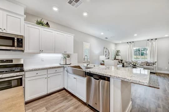 Aspire at Garden Glen Topaz Kitchen