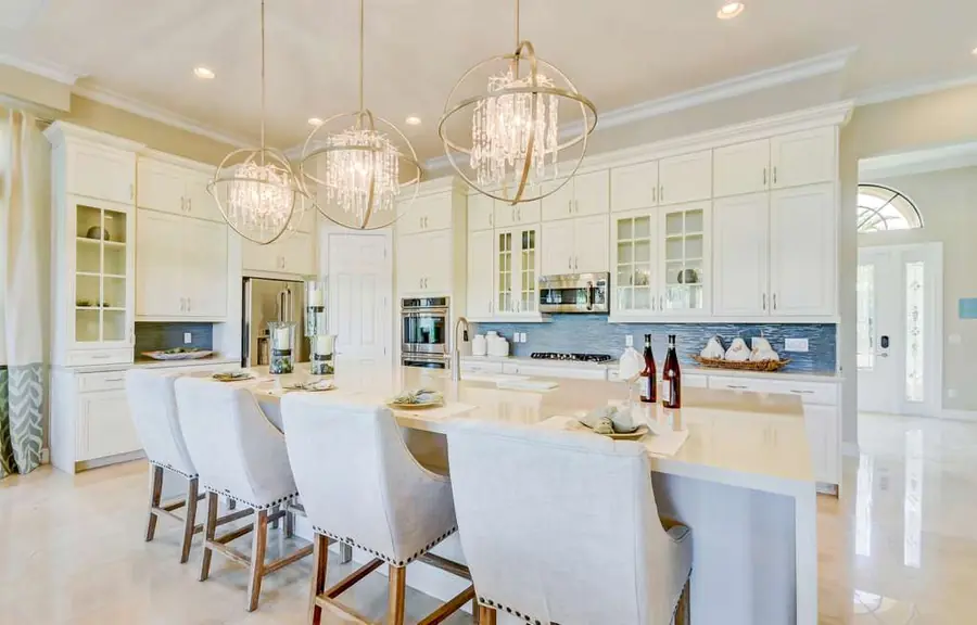 Statement Light Fixtures
