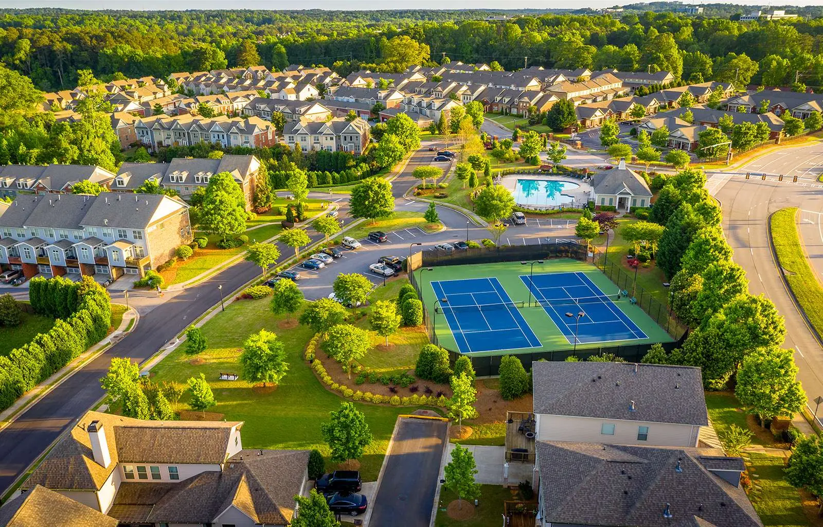 What Is a Master-Planned Community? The Top 5 Benefits