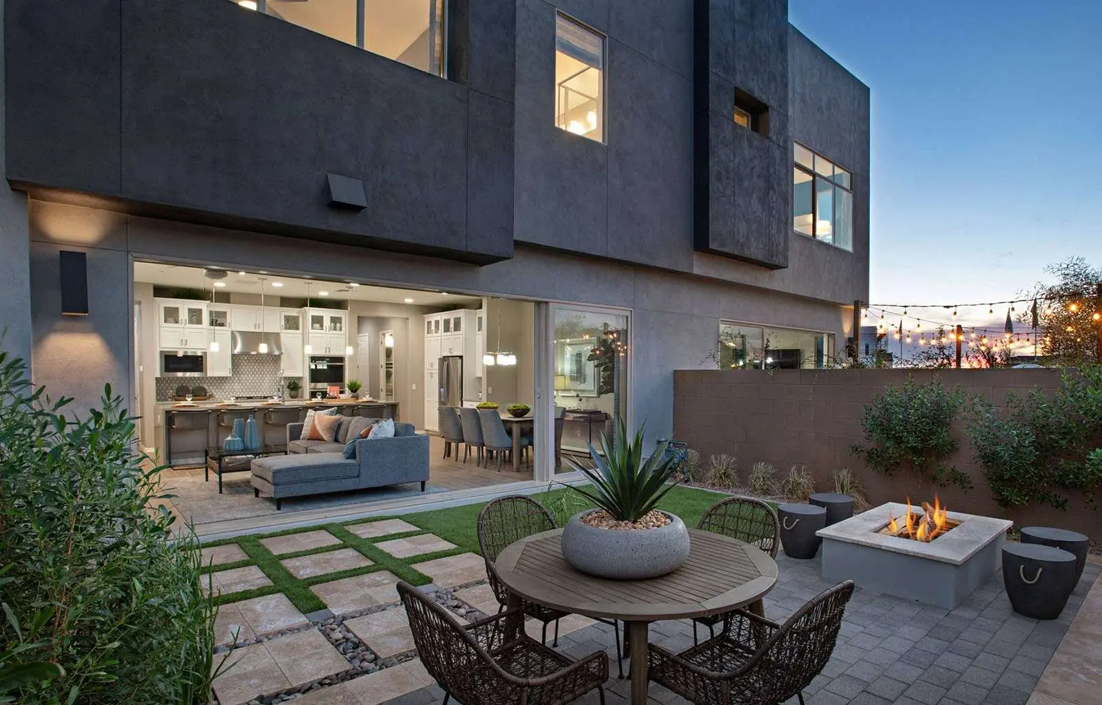 Modern vs. Contemporary Architecture: What’s the Difference?