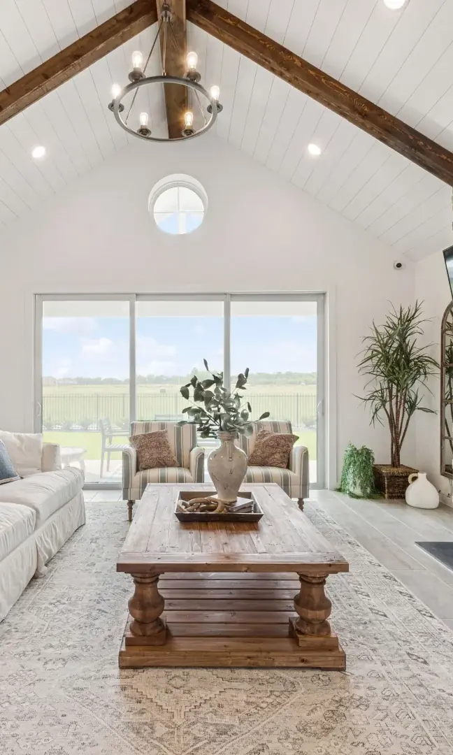 Grand Oaks Barcelona great room Farmhouse Palette 2 Level